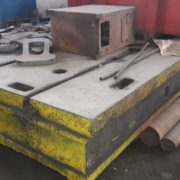 Clamping plates (8)